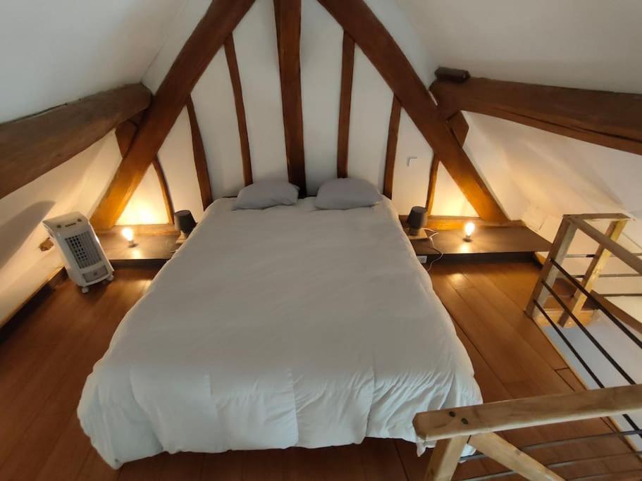 Le Ptit Loft Villa Brechamps Ngoại thất bức ảnh